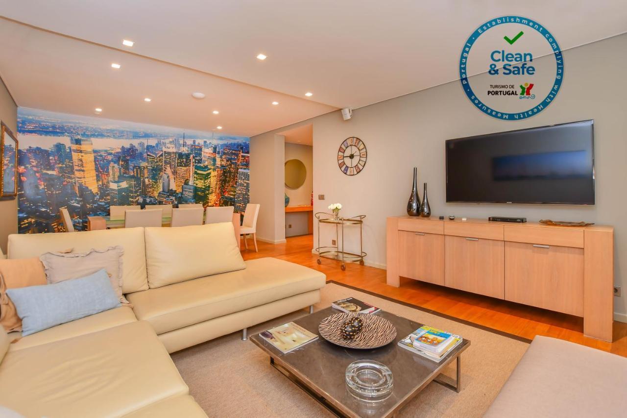 Apartamento Costa Do Sol ฟุงชาล ภายนอก รูปภาพ